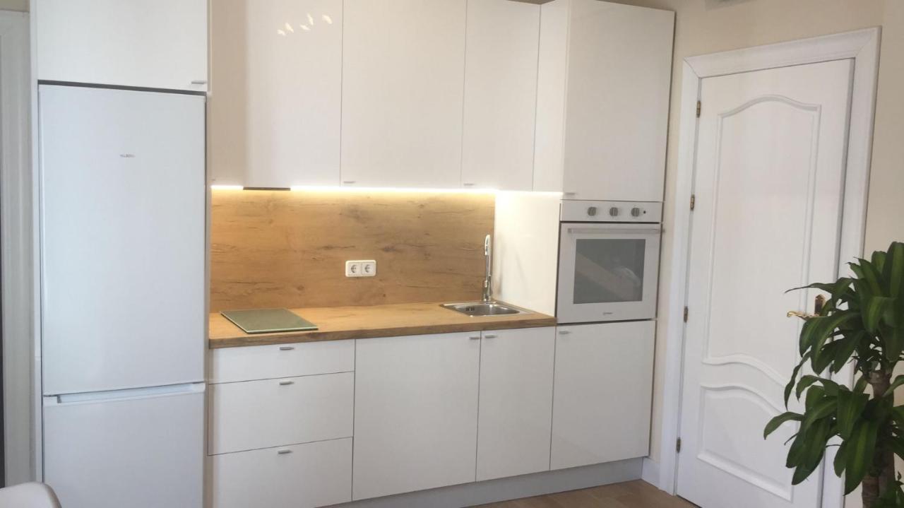 Ciudad Del Encaje 2 Apartamento *